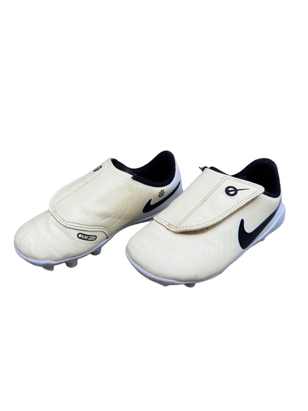 Nike Jr. Phantom Luna Club MG Soccer Cleats White/Black | Toddler Size 9C